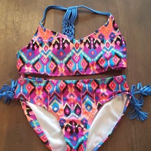 Girls 2 piece swim suit